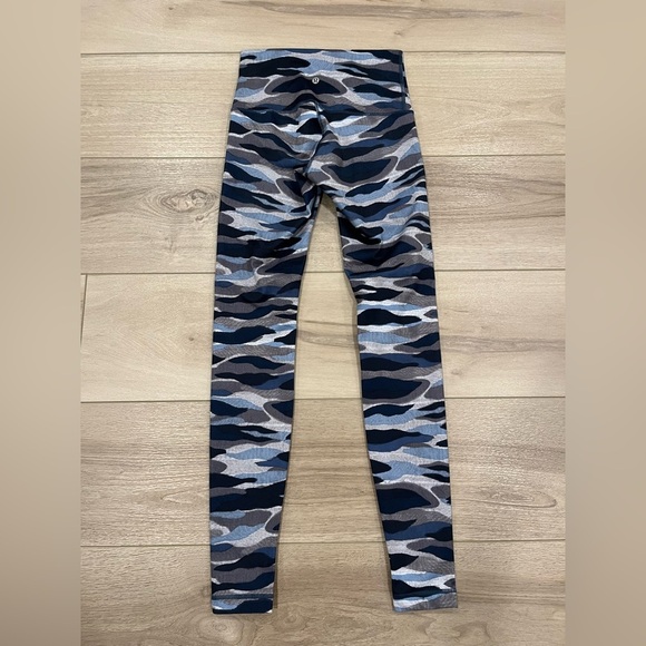Lululemon Wunder Under Pant (Hi-Rise) Mini Coast Camo Deep Navy Multi Size 6 - Picture 1 of 6